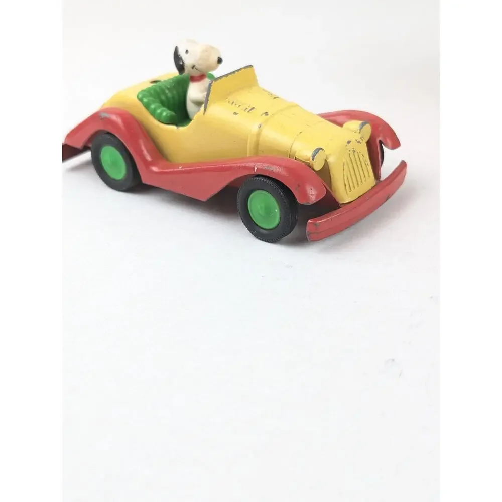 Vintage Aviva Snoopy Roadster Die Cast Car Hong Kong Peanuts Toy 1970s